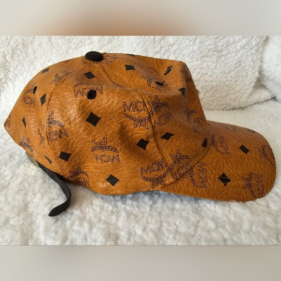 💯Authentic MCM Snapback Monogram Baseball Laether Cap - Picture 4 of 14